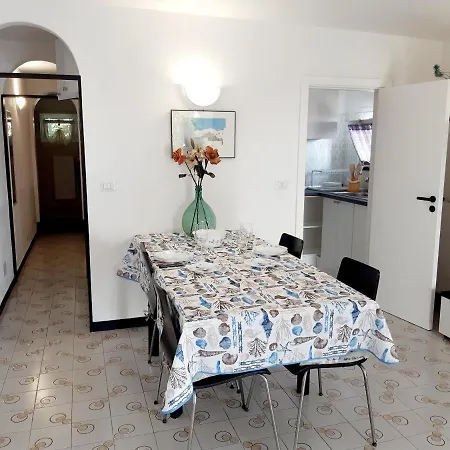 Piccola Perla Sul Golfo דירה ססטרי לבאנטה